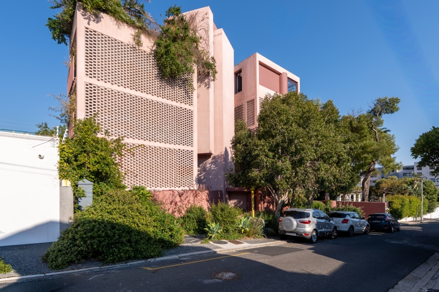 To Let 1 Bedroom Property for Rent in Fresnaye Western Cape